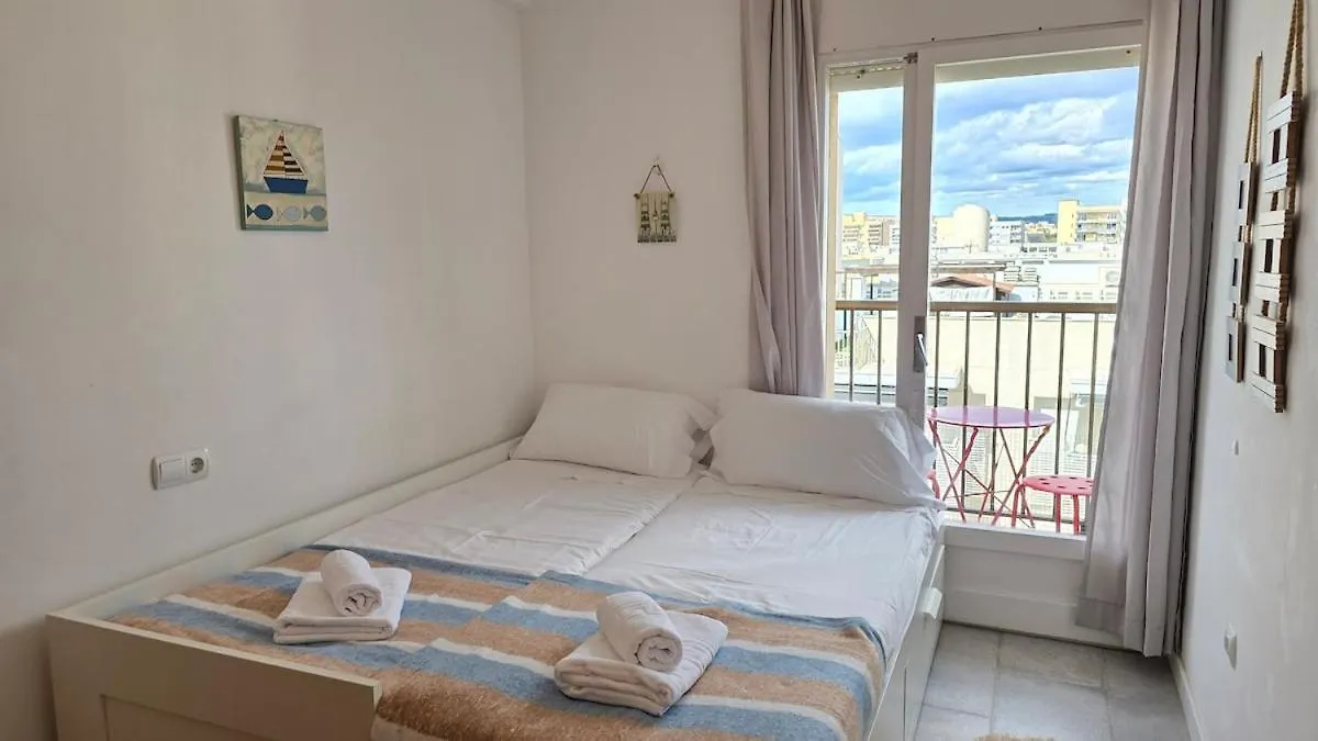 Bright Apartment With Two Balconies And A Seaside Pool Blanes Spain